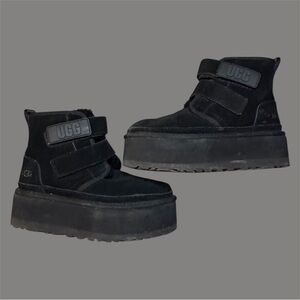 UGG Women’s Neumel Platform Chukka Boot